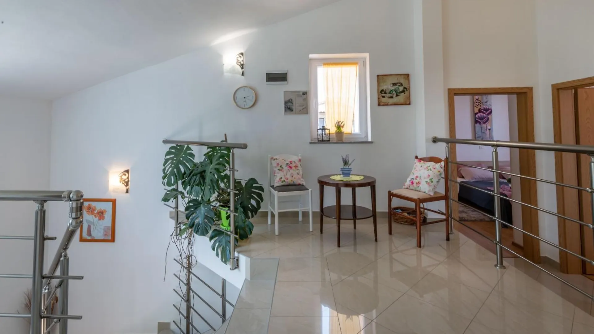 Villa Sandra, A Beautiful Villa With Sea View And A Pool Drenje  Semesterbostad