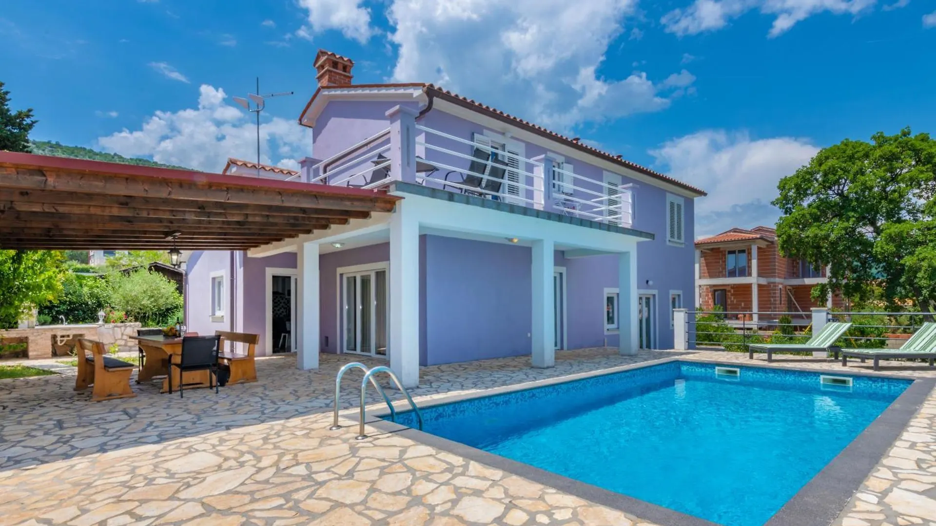 Villa Sandra, A Beautiful Villa With Sea View And A Pool Drenje